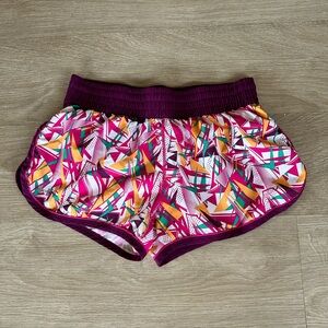 Under Armour Women's Multicolor Athletic Shorts
Medium